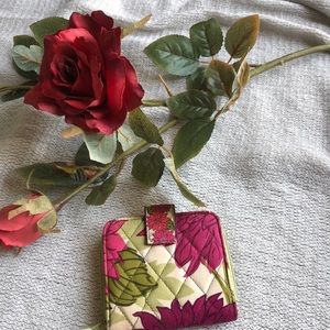 🍁2/$20 Small Vera Bradley wallet